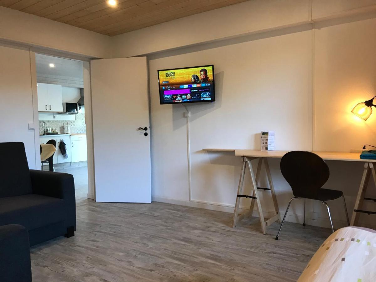 Au Parfait, T2 Rdc, Jardin, Calme, Parking, Idealement Place